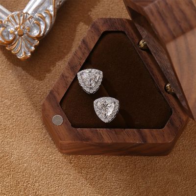 Moissanite 925 Sterling Silver Stud Earrings Υποστήριξη OEM ODM