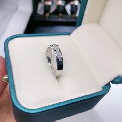 Χρυσό 18καρατίου, Moissanite, διαμαντένιο δαχτυλίδι αρραβώνων, προσαρμοσμένο χρώμα