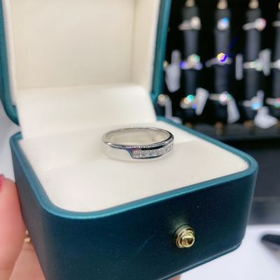 Χρυσό 18καρατίου, Moissanite, διαμαντένιο δαχτυλίδι αρραβώνων, προσαρμοσμένο χρώμα